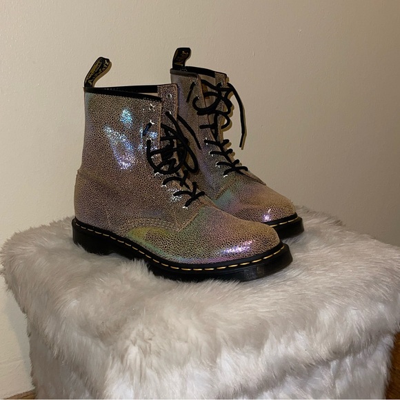 Dr. Martens 1460 Rainbow Ray 🌈 - Picture 2 of 6